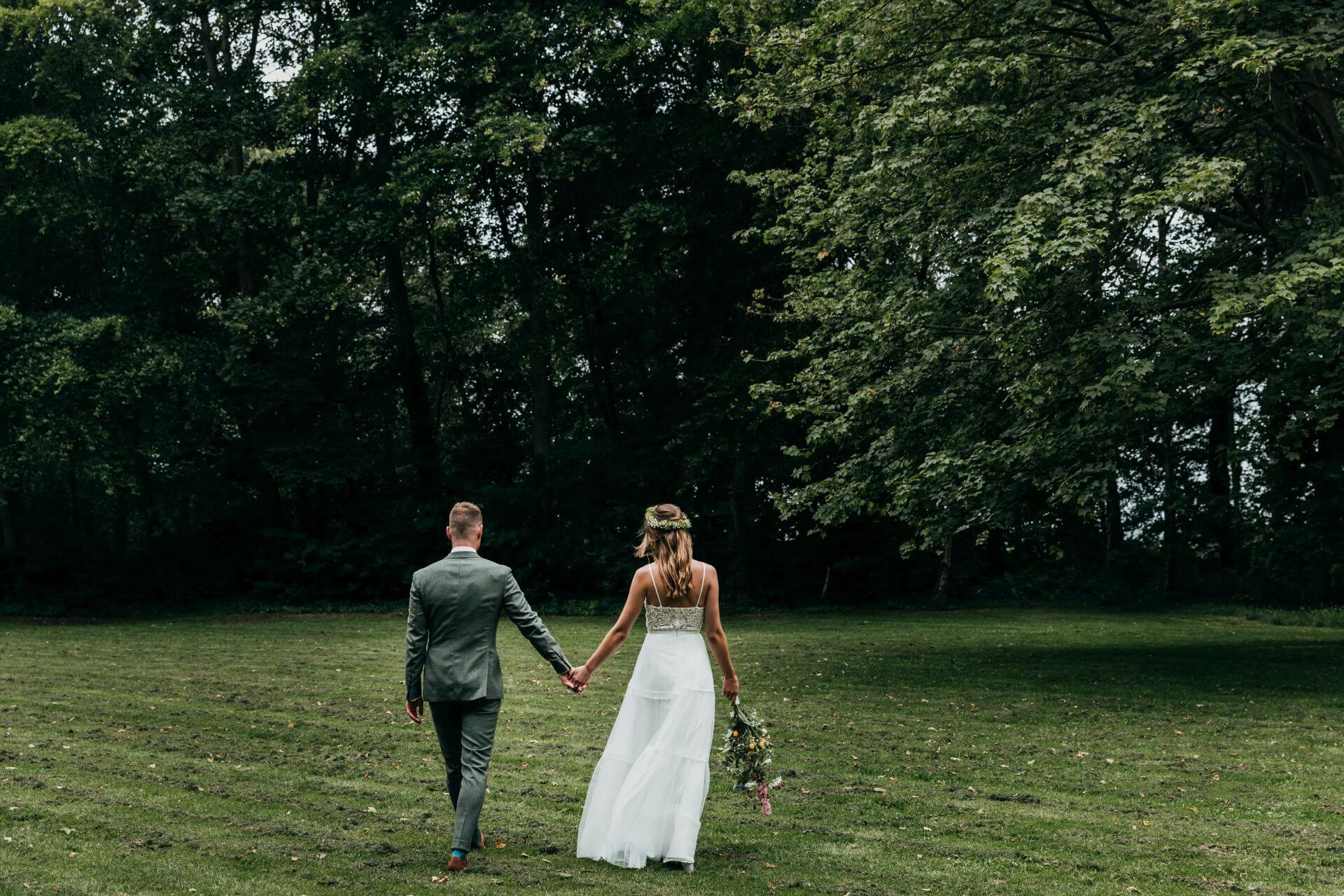 trouwfotograaf trouweninhetbos intiemebruiloft bruidsfotograaf kampen zwolle overijssel ijsselmuiden