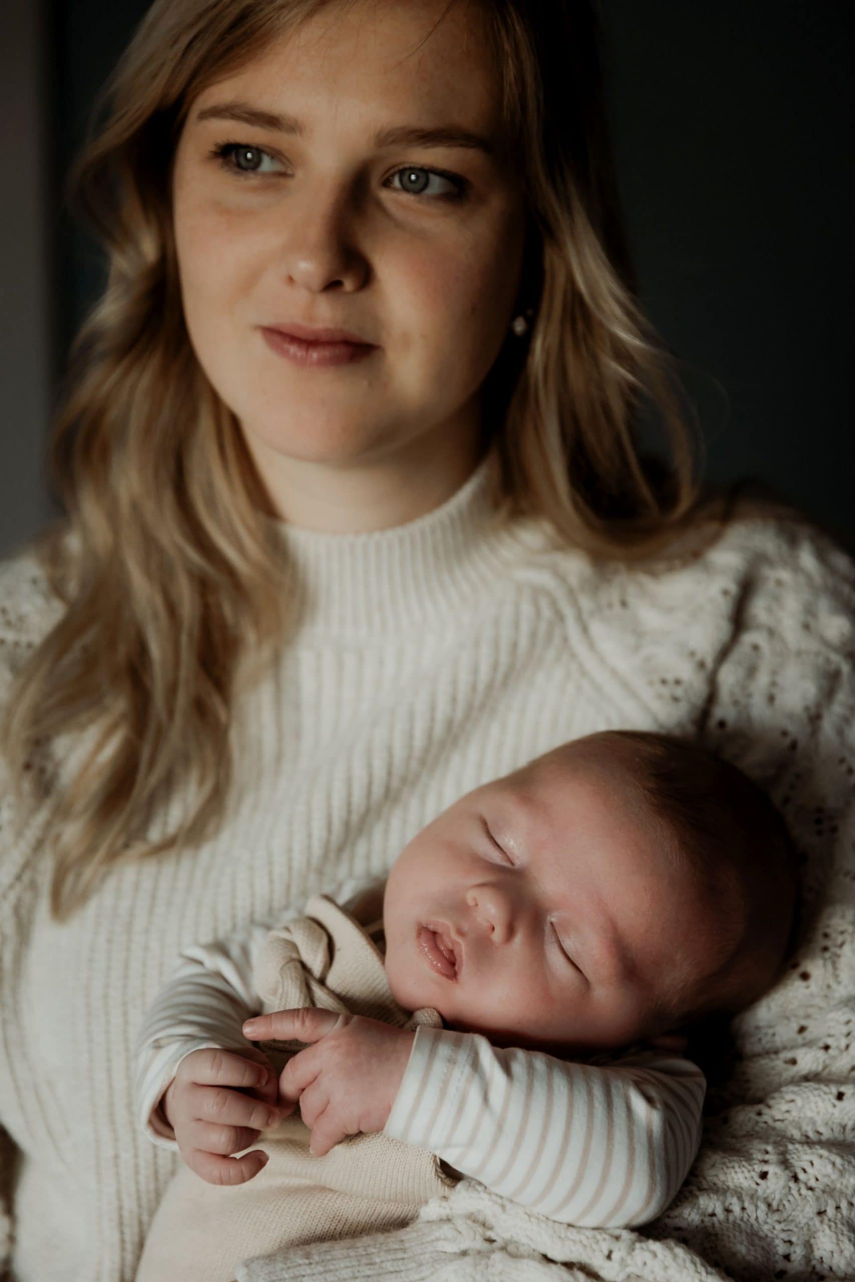 newborn babyshoot lifestyle newborn kampen ijsselmuiden overijssel zwolle babyfotograaf